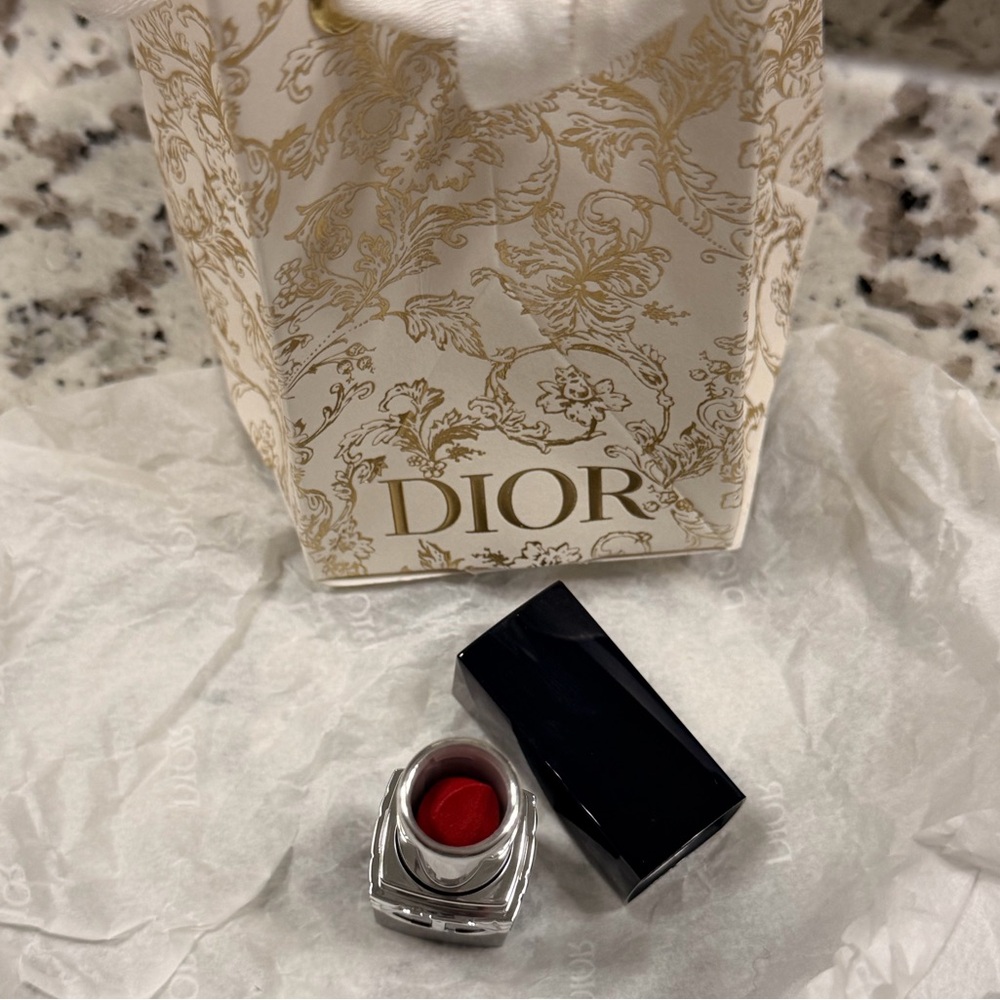 Mini Dior Rouge 999 - Picture 3 of 3